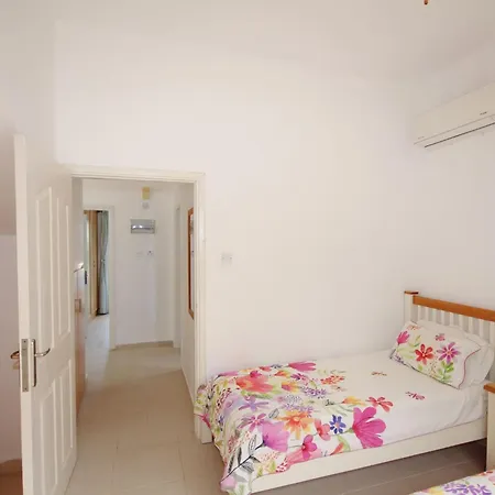 Charming With Magical Sea View, Perfect For The Family * Agios Nikolaos (Famagusta)