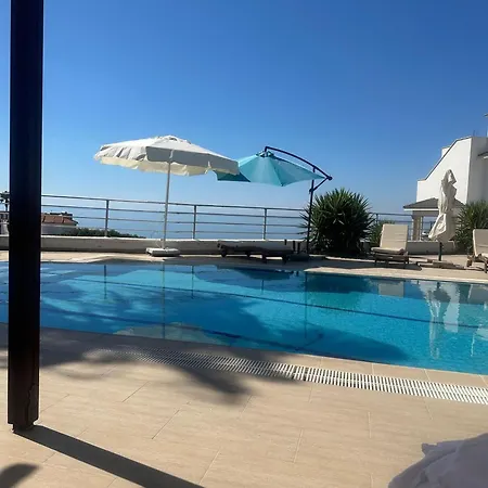 Jacqueline - Three Bedroom With Sea View 빌라 *