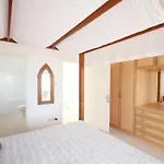 Villa Jacqueline - Three Bedroom With Sea View