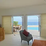 Villa Jacqueline - Three Bedroom With Sea View