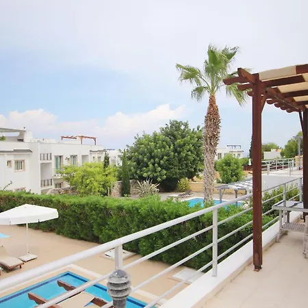 Jacqueline - Three Bedroom With Sea View 빌라