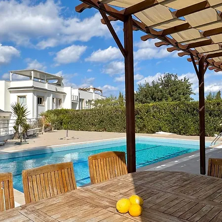 Jacqueline - Three Bedroom With Sea View Villa *