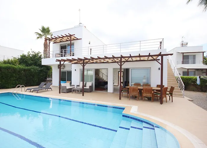 Jacqueline - Three Bedroom With Sea View Villa *