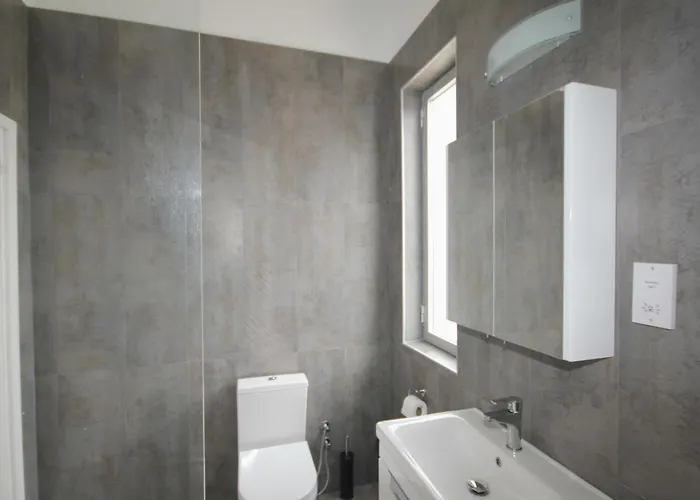 Jacqueline - Three Bedroom With Sea View Villa *