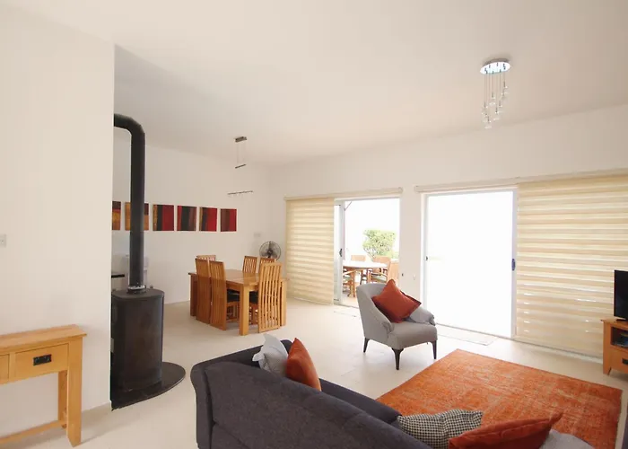 Jacqueline - Three Bedroom With Sea View Villa