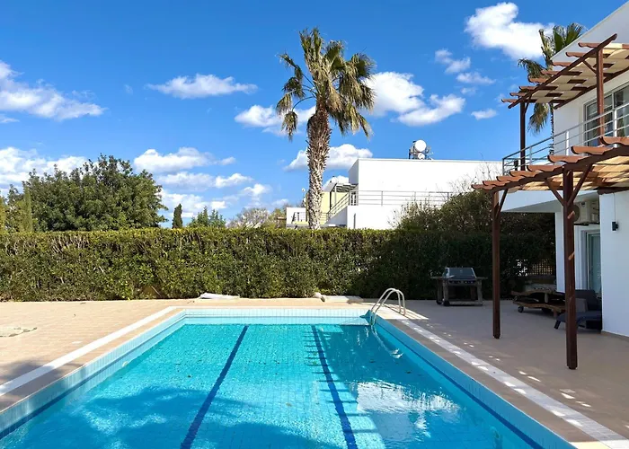 Jacqueline - Three Bedroom With Sea View * Agios Nikolaos (Famagusta)