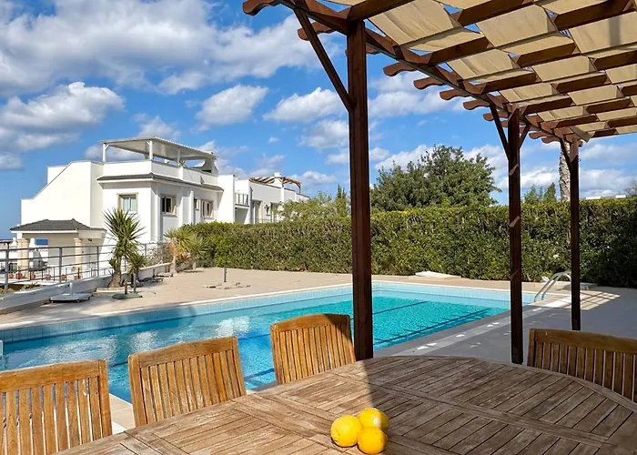 Jacqueline - Three Bedroom With Sea View Villa *