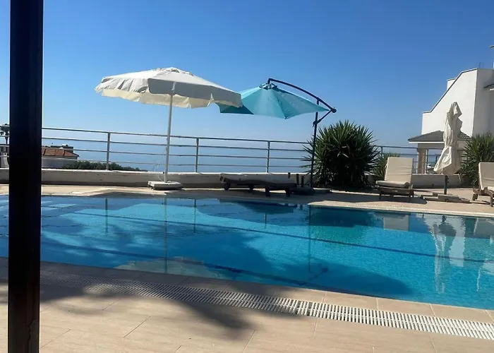 Jacqueline - Three Bedroom With Sea View Villa *