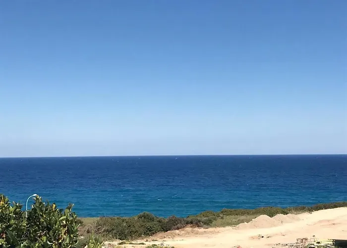 Jacqueline - Three Bedroom With Sea View Villa